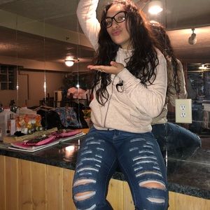 Meet your Posher, Stephanie